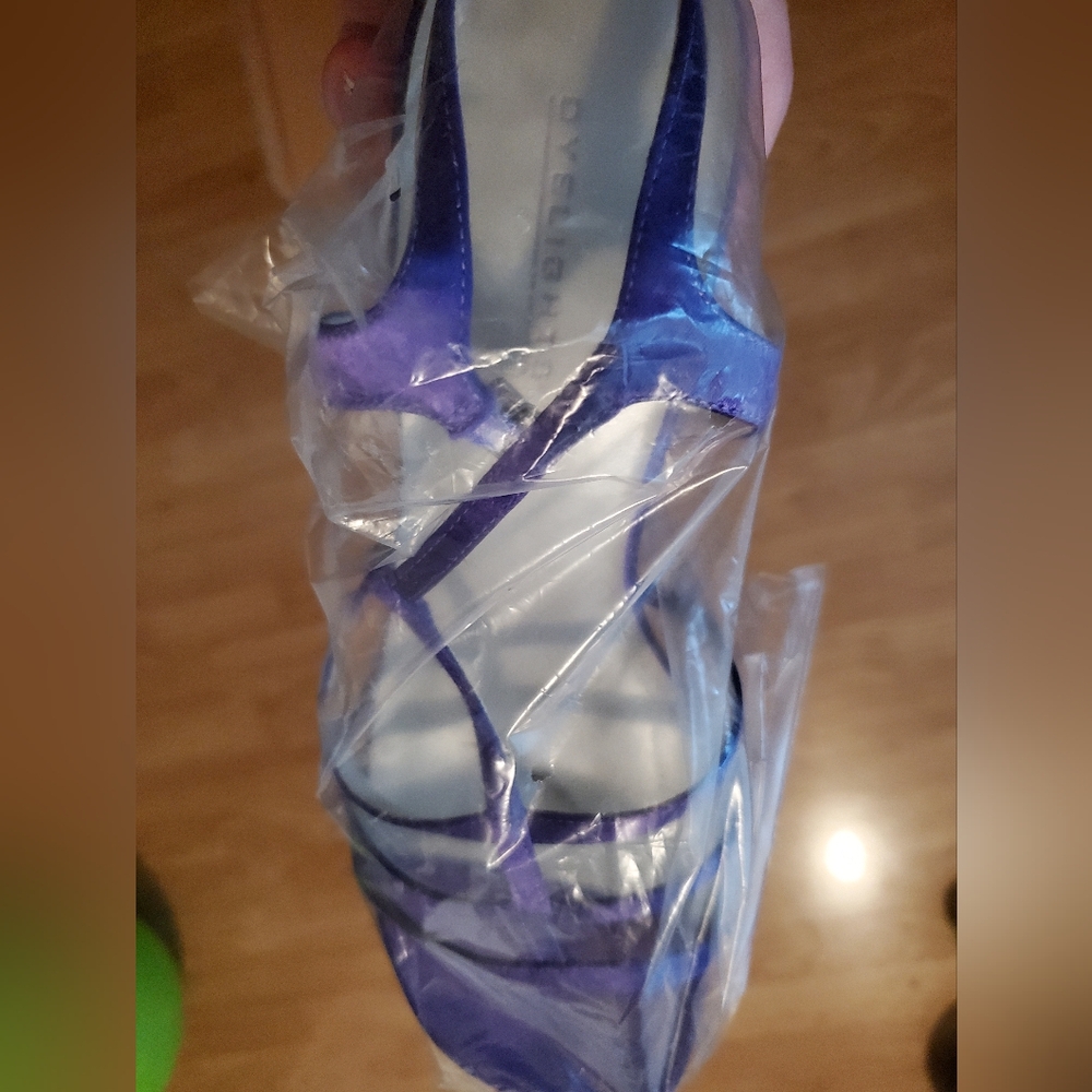 Women's heels size 10